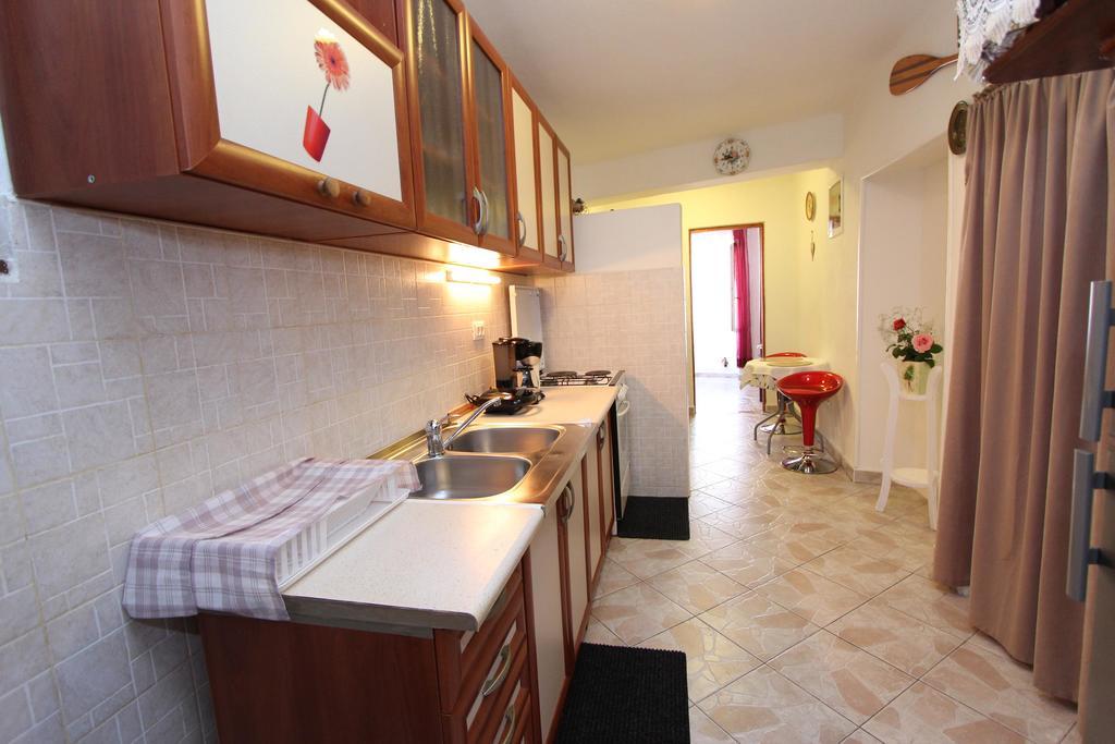 Apartment Alba Rovigno Esterno foto
